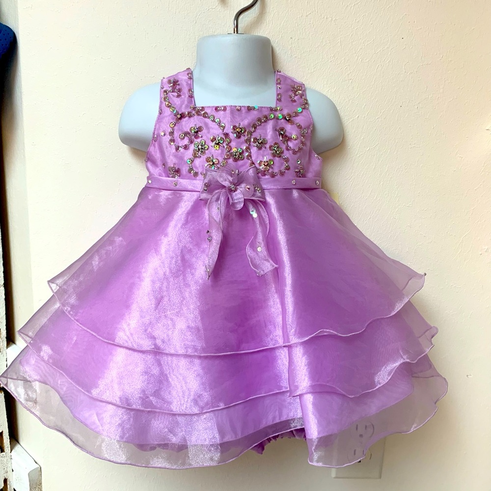 Infant 9-12 Month Unique Fashion Lavender Beaded Pageant Dress & Accessories NWT